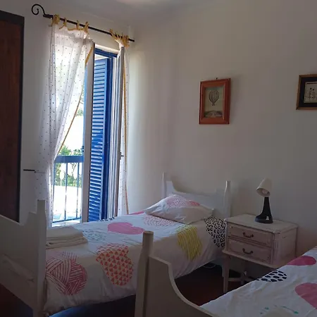 Arrabida Villa *
