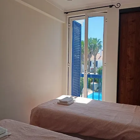 Arrabida Villa *